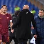 Tv, Fiorello celebra ‘pace’ Totti-Spalletti