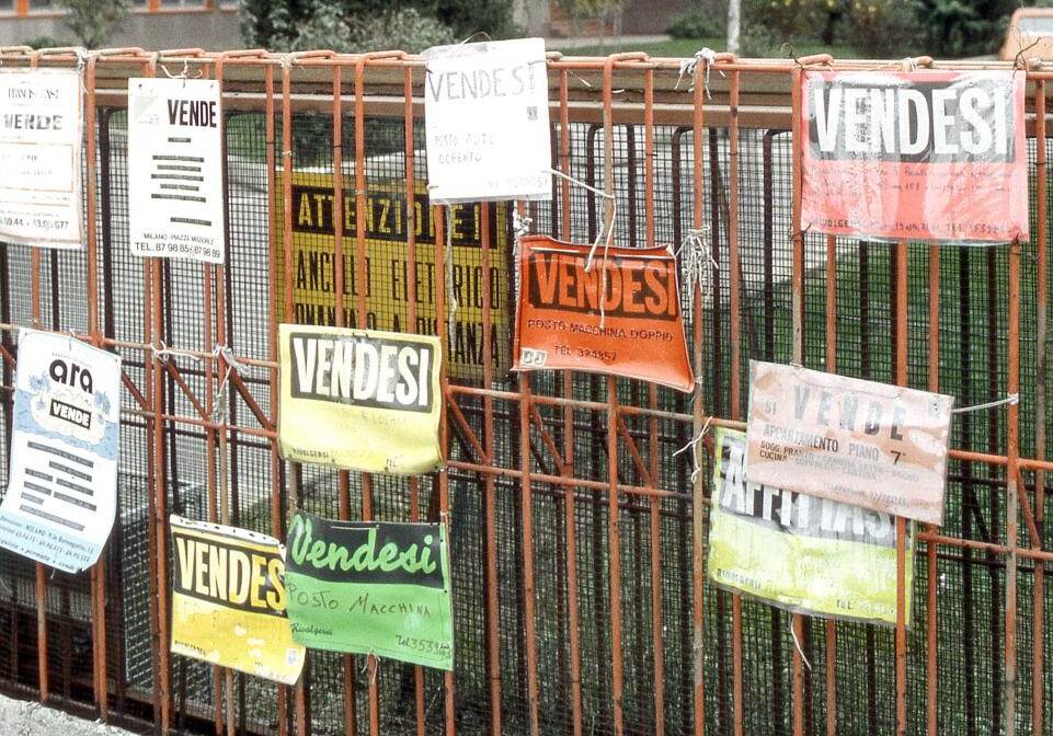 Milano, per comprare bilocale serve stipendio da 4mila euro
