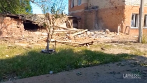 Belgorod, tv russa mostra i presunti danni degli attacchi di Kiev