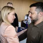 2 giugno, gli auguri di Zelensky in italiano a Meloni