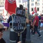 2 giugno, la ‘contro-parata’ antimilitarista a Roma