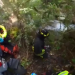 Cadono col quad al Col del Lys, salvati con l’elisoccorso