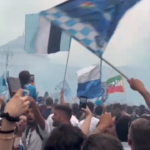A Napoli è festa scudetto, la gioia dei tifosi in Piazza del Plebiscito