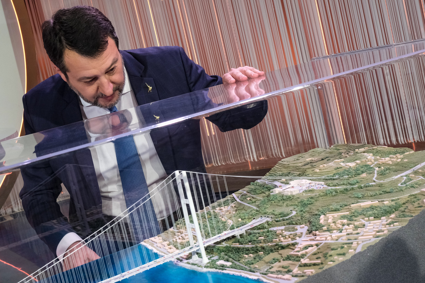 Ponte Stretto, Salvini: “Sarà come la cupola del Brunelleschi” Ponte Stretto, Salvini: “Sarà come la cupola del Brunelleschi”