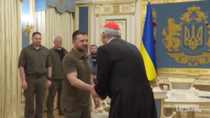 Ucraina, Zelensky incontra Zuppi: “Santa Sede sostenga piano pace Kiev”