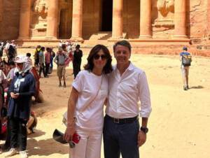 Giordania, Renzi: “Al matrimonio reale come privato cittadino”