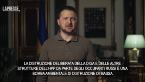 Ucraina, Zelensky: “Attacco diga è bomba ambientale di distruzione massa”
