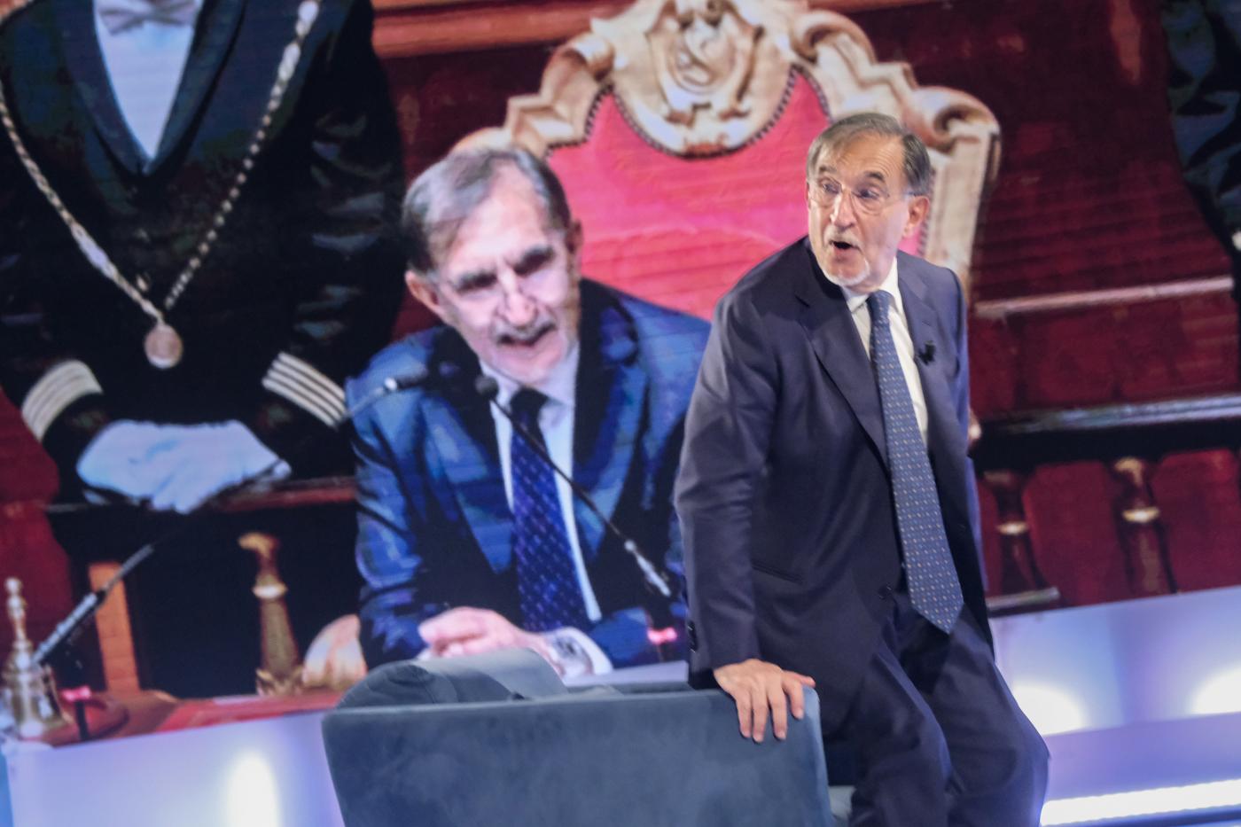 Femminicidi, la proposta di La Russa sulla manifestazione degli uomini
