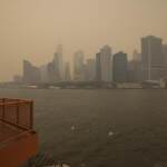 Il fumo causato dagli incendi in Canada arriva fino a New York