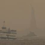 Il fumo causato dagli incendi in Canada arriva fino a New York