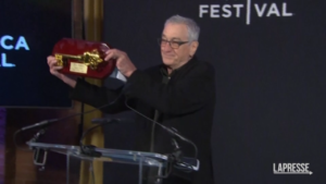 Usa, Robert De Niro riceve la chiave della città di New York