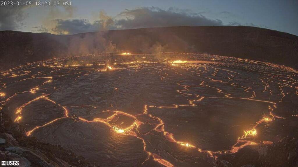 Galleria foto 'Hawaii, la spettacolare eruzione del vulcano Kilauea: le foto più belle' - foto 12