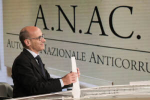 Governo, le preoccupazioni dell’Anac su Pnrr e Ponte Stretto