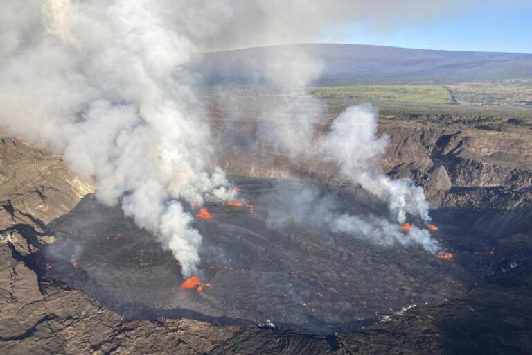 Hawaii, la spettacolare eruzione del vulcano Kilauea: le foto più belle