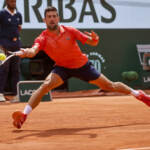 Roland Garros, Djokovic batte Alcaraz e vola in finale