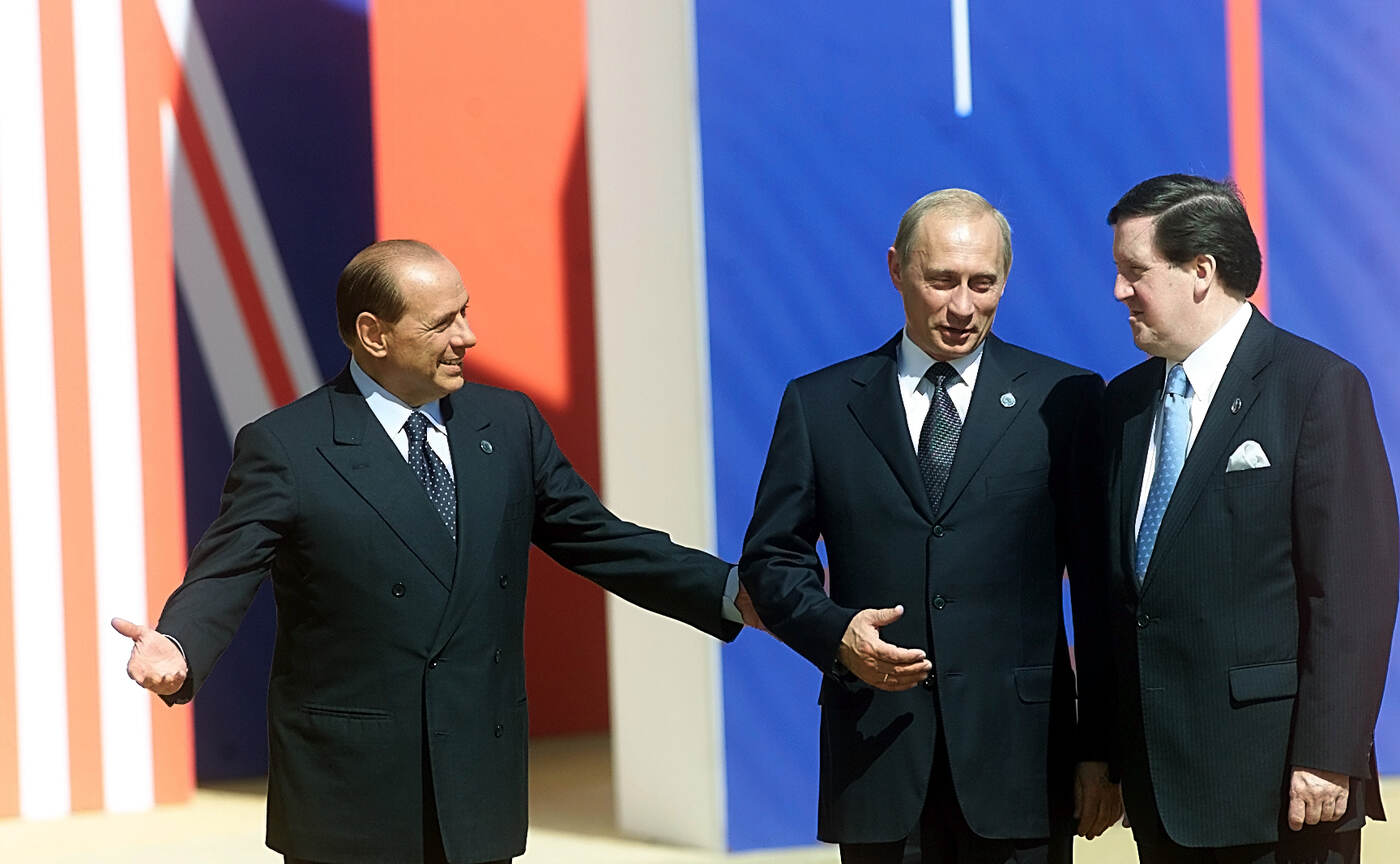 Il sogno (svanito) di Silvio Berlusconi, Italia ponte tra Usa e Russia