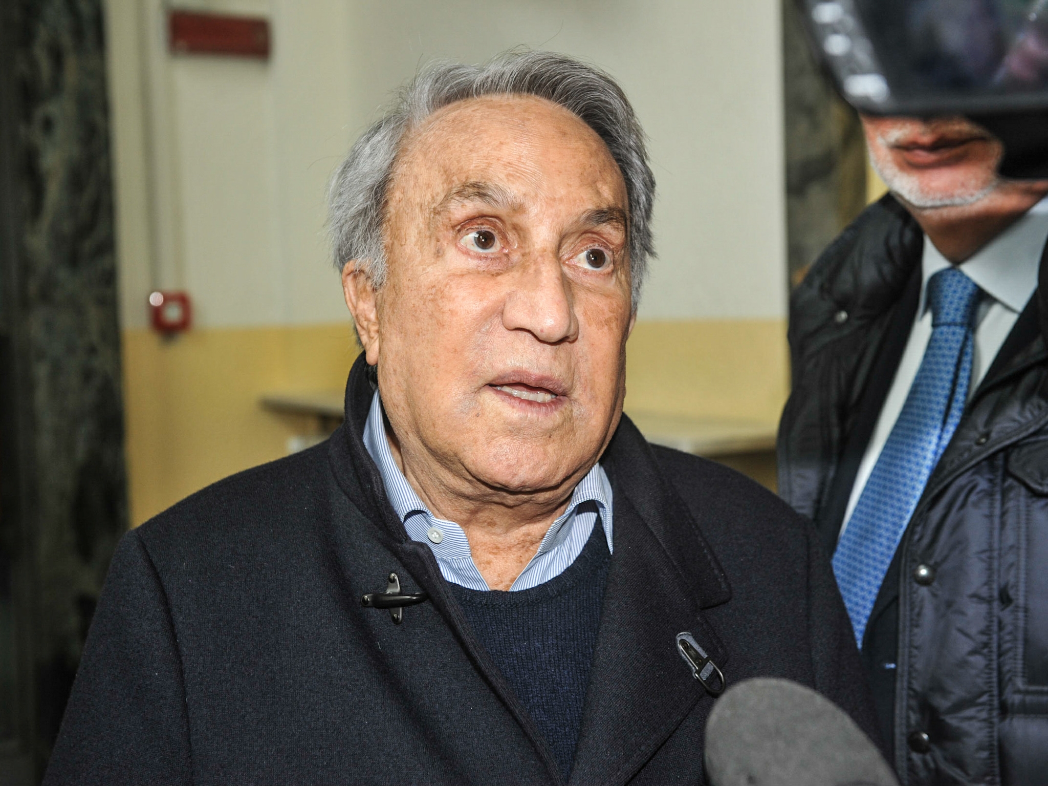 Berlusconi, Emilio Fede: “Perso un fratello”