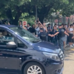 Berlusconi, il feretro lascia il San Raffaele