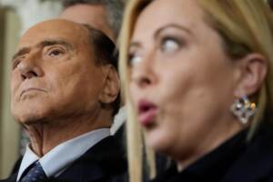 Berlusconi, Meloni: “Coraggioso combattente”