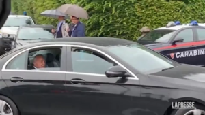 Berlusconi, l’arrivo di Gianni Letta ad Arcore