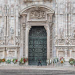 Preparativi per il funerale di Silvio Berlusconi in Duomo