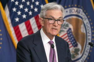 Fed, Powell: “Inflazione ancora troppo alta, determinati a riportarla al 2%”