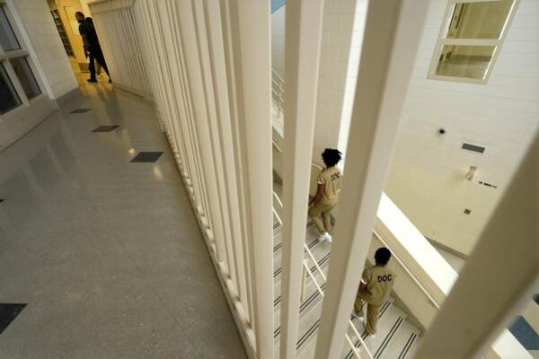 Chicago - I detenuti del carcere della contea di Cook votano alle elezioni locali, reportage
