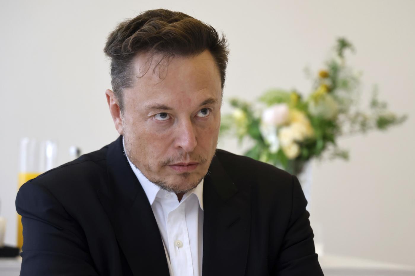 Elon Musk: “Il tempo dei guerrafondai è finito”