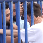 Naufragio migranti in Grecia, l’emozionante incontro tra due fratelli