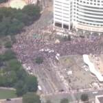 Denver in festa: i Nuggets sfilano per la città con il trofeo Nba