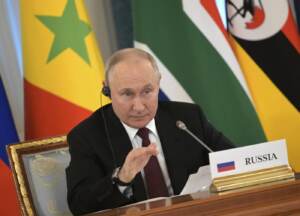 San Pietroburgo - Il presidente Vladimir Putin incontra una delegazione di leader e alti funzionari africani