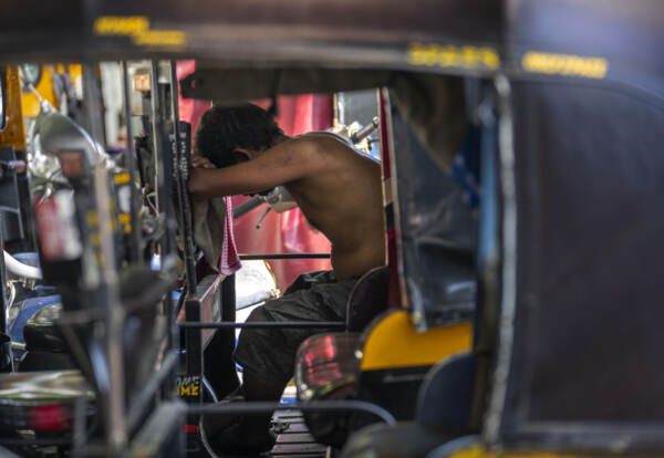 India, quasi 100 morti in ultimi giorni per il caldo estremo