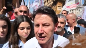 Lavoro, Conte al corteo del M5S: “Piazza oltre ogni aspettative, aperti a dialogo”