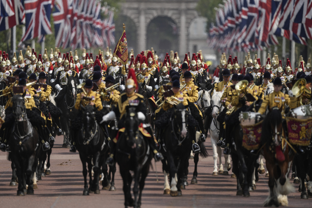 Londra, primo Trooping the Colour per il re Carlo III Londra, primo Trooping the Colour per il re Carlo III