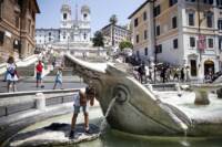 Crisi climatica, la capitale investita da caldo torrido e afa