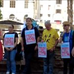 Maternità surrogata, a Roma la protesta contro “reato universale”