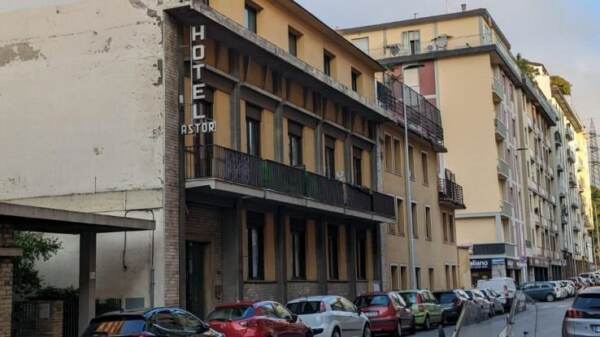 Firenze, bambina scomparsa: ripresa ispezione ex hotel Astor