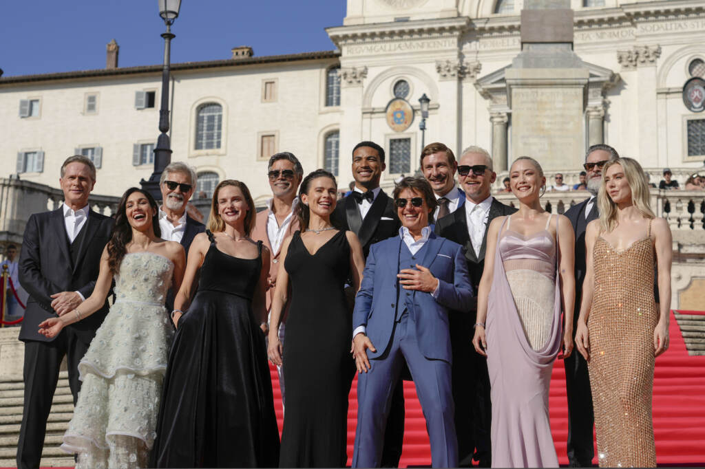 Galleria foto 'Tom Cruise, prima mondiale a Roma per ‘Mission Impossible 7’: le foto del red carpet' - foto 2
