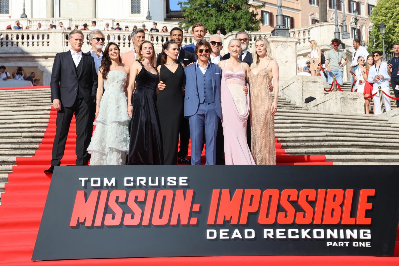 Tom Cruise, prima mondiale a Roma per ‘Mission Impossible 7’: le foto del red carpet