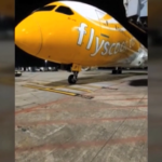 Taiwan, aereo atterra con una ruota sola