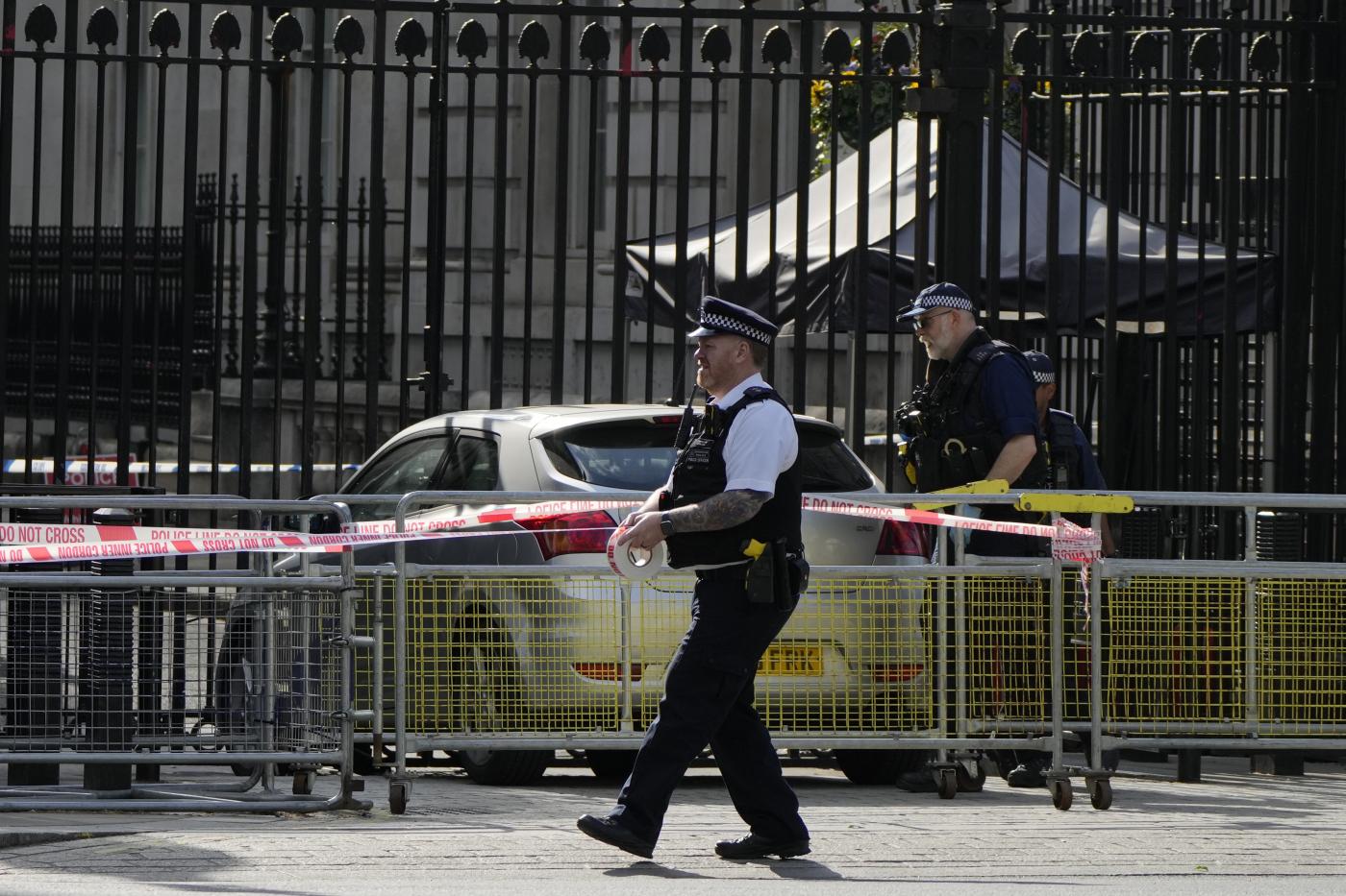 Londra, sospetto accoltellamento: polizia in ospedale