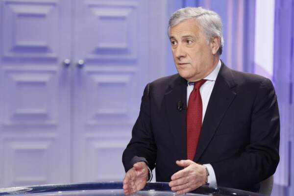 FI, Tajani: “Consiglio nazionale il 15 luglio, congresso nel 2024”