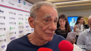 Diversity Media Awards, Vecchioni: “Istituzioni siano dalla parte dell’uguaglianza”