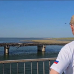 Ucraina, danneggiato il ponte che collega la Crimea a Kherson