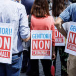 Maternità surrogata, per tribunale Milano inammissibile cancellazione figli di 2 madri