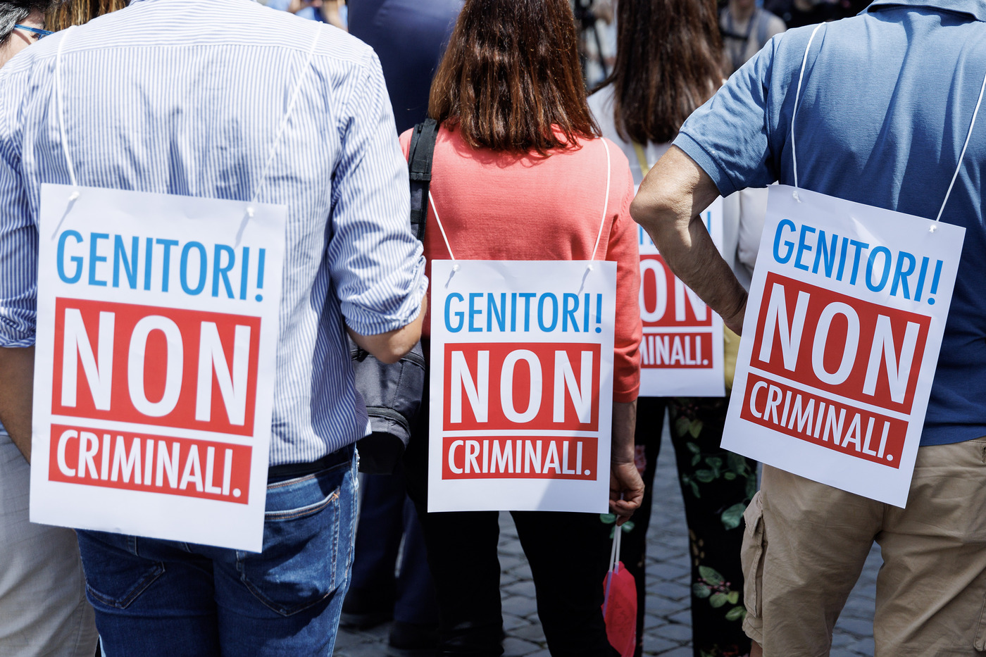 Maternità surrogata, per tribunale Milano inammissibile cancellazione figli di 2 madri