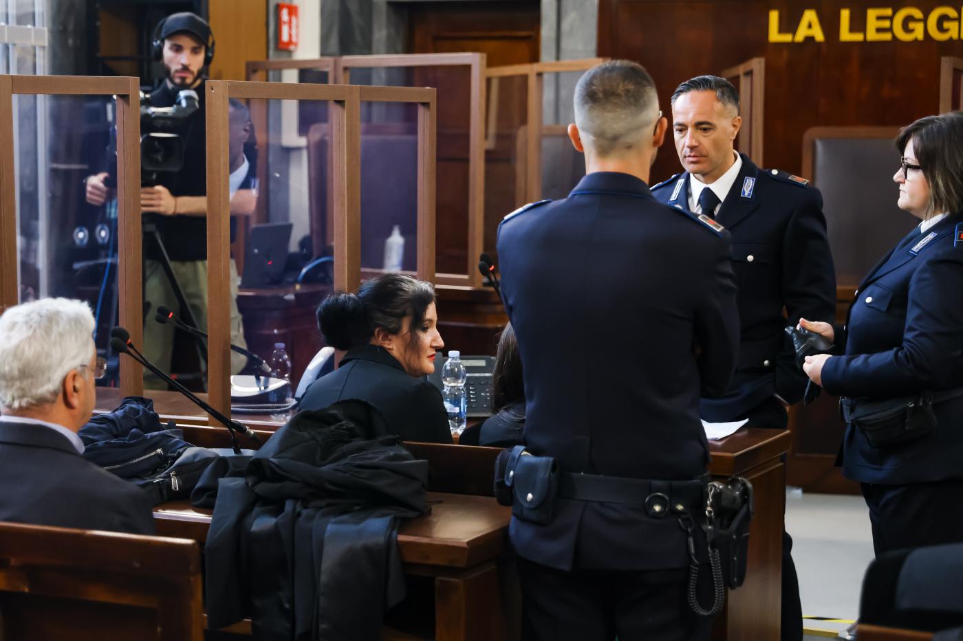 Alessia Pifferi, polizia: “Parlava di una babysitter, ma era inesistente”