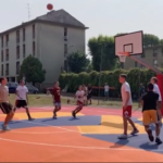 Milano, restaurato campetto basket. Belinelli: “Qui nasce voglia di vincere”