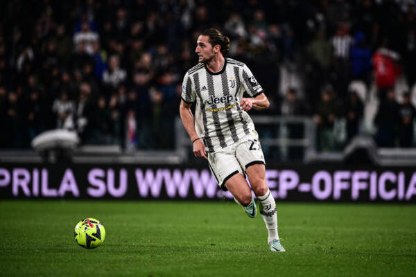 Juventus, Adrien Rabiot rinnova fino al 2024