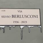 Milano, murale di aleXsandro per Berlusconi nella via dove è nato